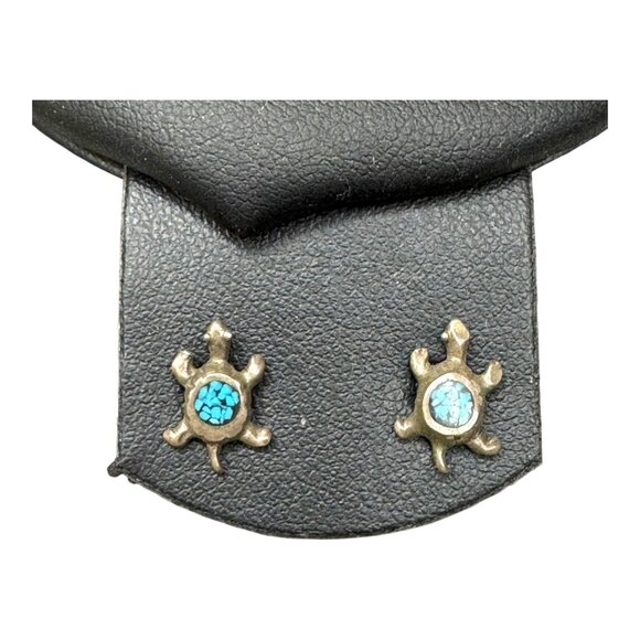Vintage Sterling Silver Crushed Inlaid Turquoise Turtle Earrings Small Post READ - Picture 1 of 6